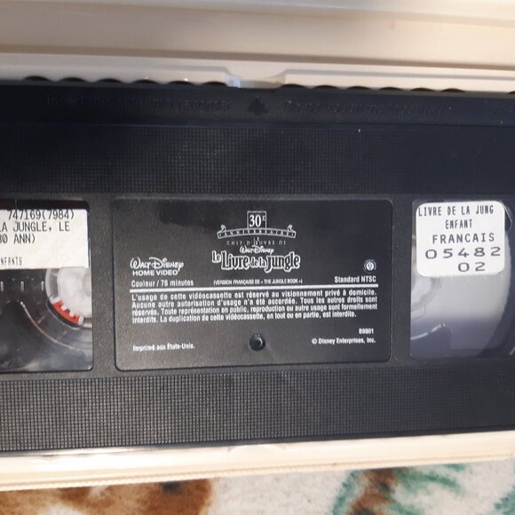 L'Édition limité En VHS Le Livre De La Jungle En Français Et Les Aristochats Usé - Picture 10 of 10